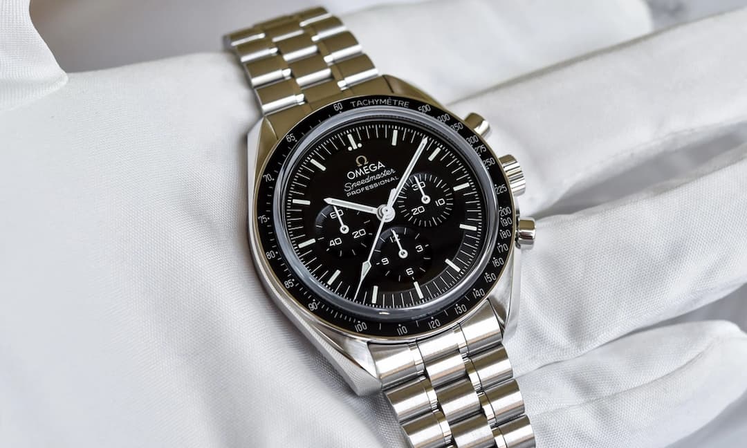 Kenalan Dengan Omega Speedmaster Moonwatch Professional Chrono 42mm 1861, Steel, Black Dial, Hesalite Crystal, Bracelet