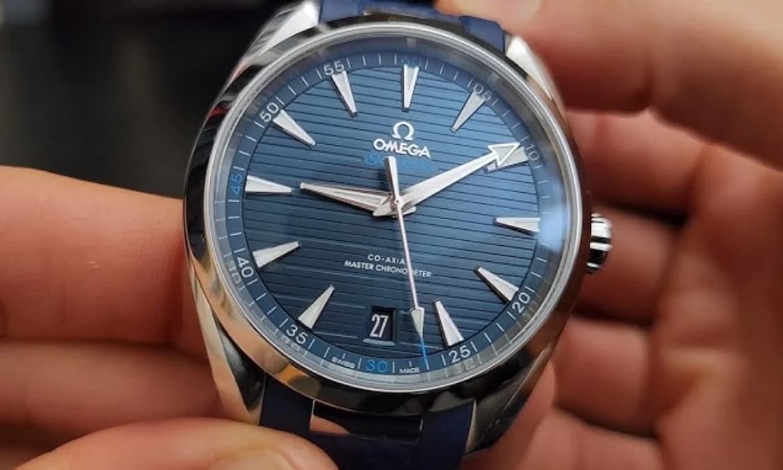 Rekomendasi 6 Jam Tangan Wanita Omega Original 2024